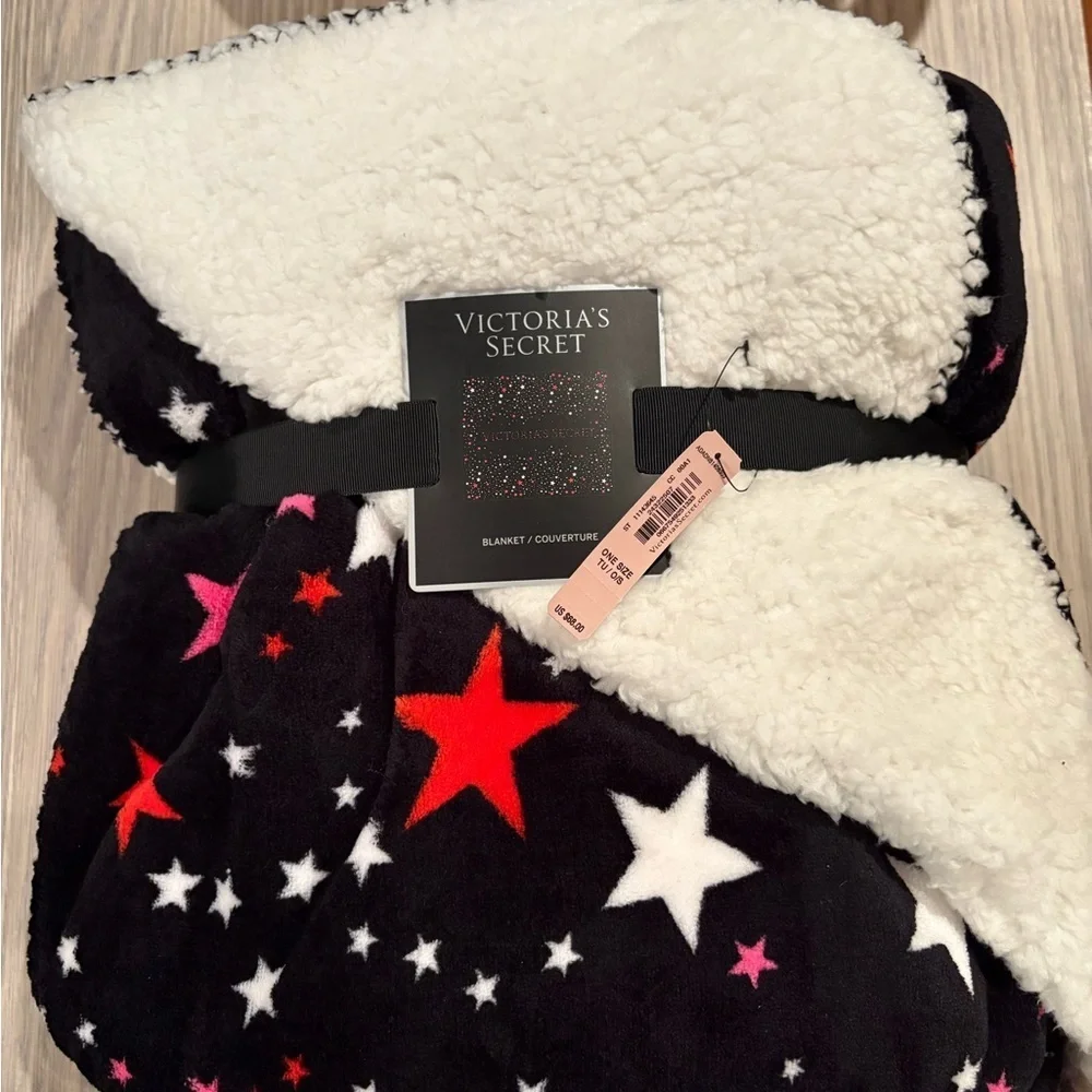 Victoria’s Secret Sherpa Throw Blanket Star Print 50x60 NWT
